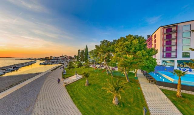 Adriatic hotel - Biograd na Moru -  - Chorvatsko
