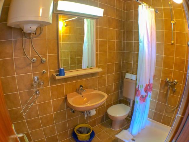 Emil (Vinka) vila - APT 1/4+2 - Gradac -  - Chorvatsko