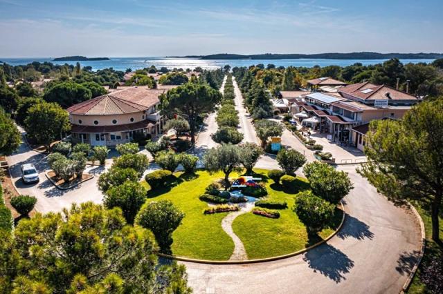 Bi Village Resort Holiday Home - Fažana -  - Chorvatsko