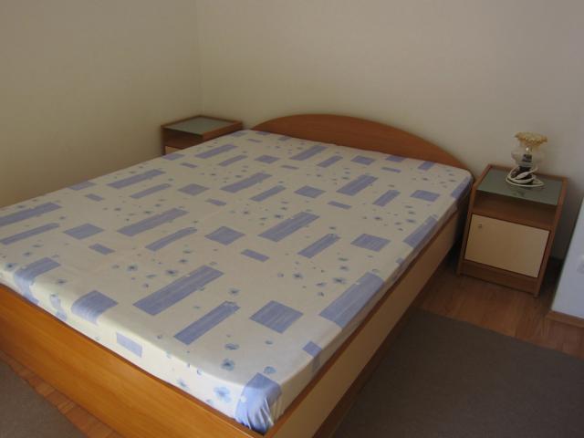 Vuković Davor - apartmán pro 6 osob, 2. řada - Omiš-Duće -  - C