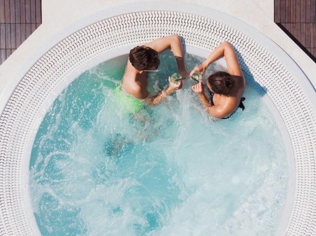 Pagus Famili hotel - Wellness, jacuzzi venkovní - Pag (ostrov P