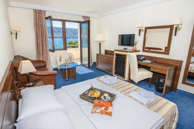 Pagus Famili hotel - pokoj Family - Pag (ostrov Pag) -  - Chorv