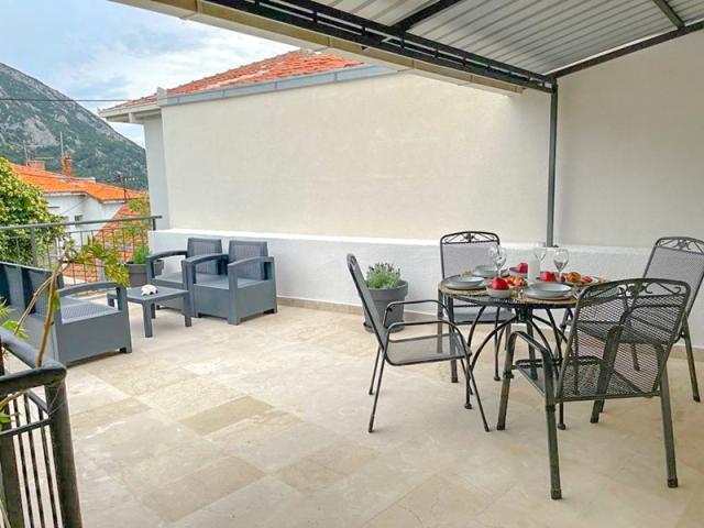 Mari i Kiara vila - apartmán 1/4 - Gradac -  - Chorvatsko