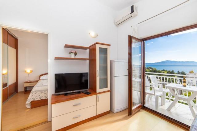 Vila Neda-Maršić - až čtyřlůžkový apartmán č. 5 - Gradac - Chor