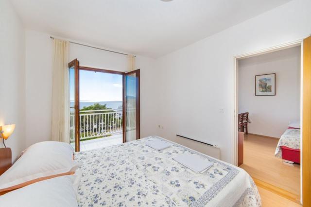 Vila Neda-Maršić - až čtyřlůžkový apartmán č. 5 - Gradac - Chor