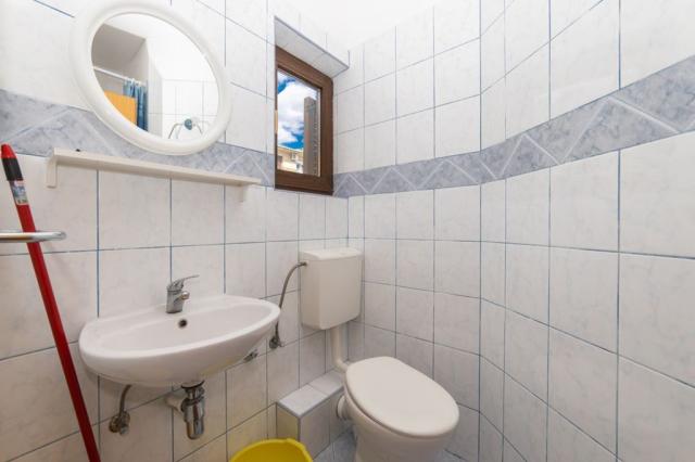 Vila Neda-Maršić - až třílůžkové studio č. 6 - Gradac - Chorvat