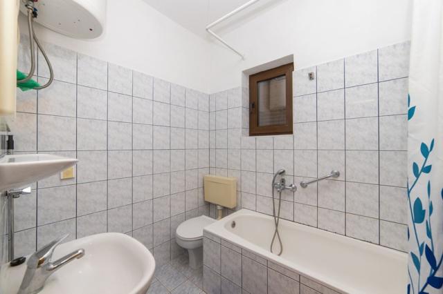 Vila Neda-Maršić - až pětilůžkový apartmán č. 3 - Gradac - Chor