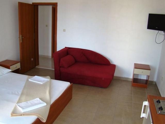 Vila Tina - Gradac - číslo 2 - - Chorvatsko (2)