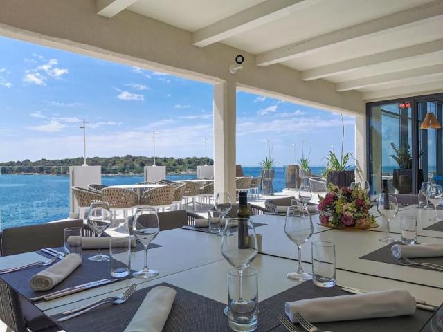 Park Plaza Histria hotel - Marina Wing depandance - Yacht Bar a