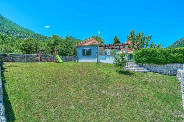 Župa vila - Župa (Biokovo pohoří) -  - Chorvatsko