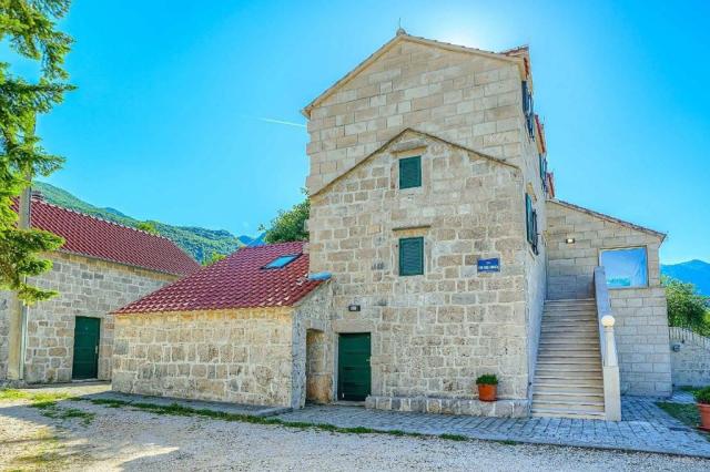 Roglić vila - Župa (Biokovo pohoří) -  - Chorvatsko