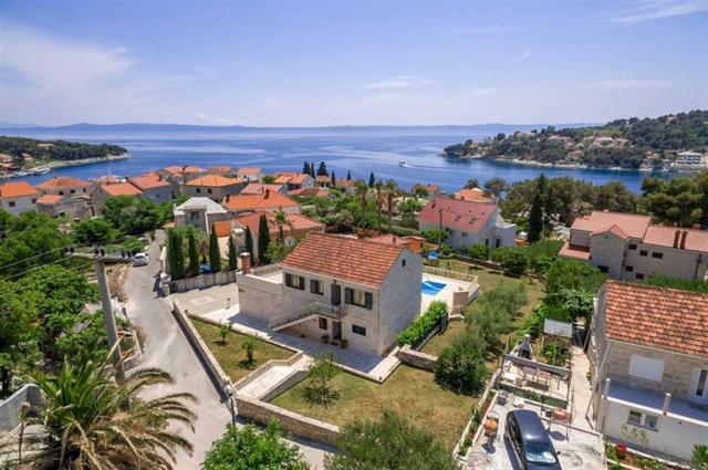 Vjeka vila - Sumartin (ostrov Brač) -  - Chorvatsko