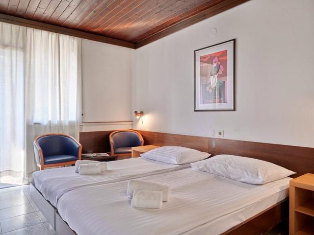 Koversada Park Camping Resort – pokoje (textilní část) - pokoj 