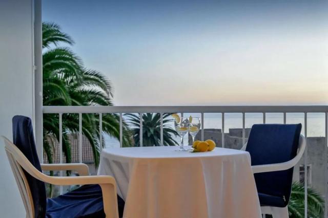 Biševo hotel - dvoulůžkový pokoj s balkonem, mořská strana - Ko