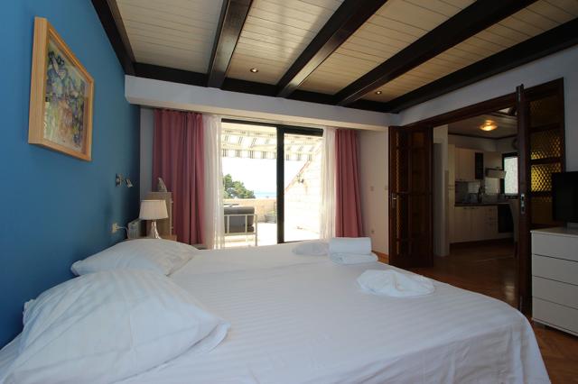 Petra vila - Brela -  - Chorvatsko