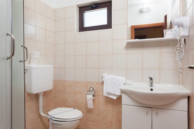 Zagreb hotel - Pinia - Karlobag -  - Chorvatsko