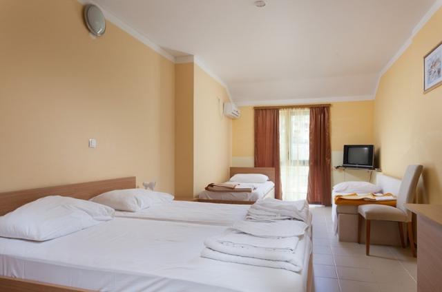 Zagreb hotel - Pinia, pokoj pro 4 osoby - Karlobag -  - Chorvat