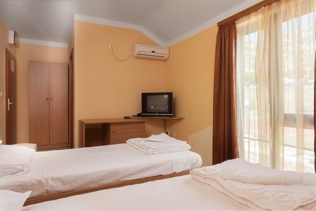 Zagreb hotel - Pinia - Karlobag -  - Chorvatsko