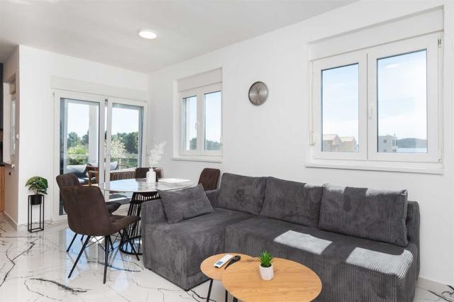 Adria Oasis apartmán - Srima (Vodice) -  - Chorvatsko