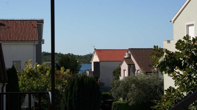 Adriana Holiday House