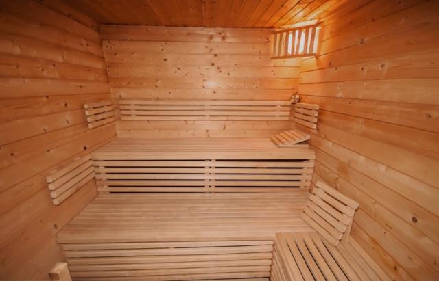 Božava Hotelový Komplex: Mirta rod. pokoje - wellness a fitness