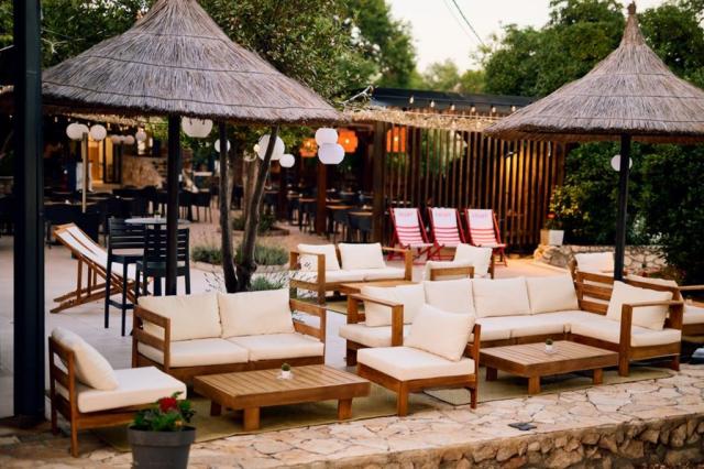 Colentum Resort Murter - restaurace - Murter (ostrov Murter) - 