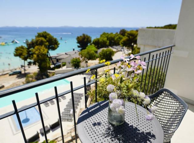 Colentum Resort Murter - dvoulůžkový pokoj s možností přistýlky