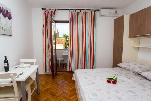 Zoran apartmány - STD Bijeli 1/2 - Promajna -  - Chorvatsko