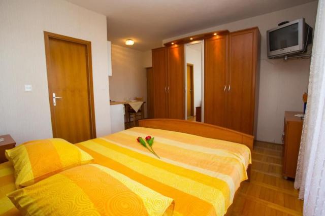 Zoran apartmány - STD Smedi 1/2 - Promajna -  - Chorvatsko
