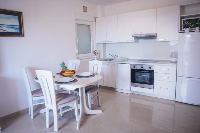 Gloria apartmán - apartmán pro 4-6 osob - Promajna -  - Chorvat