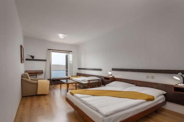 Uvala Scott hotel - dvoulůžkový pokoj s možností přistýlky, Com