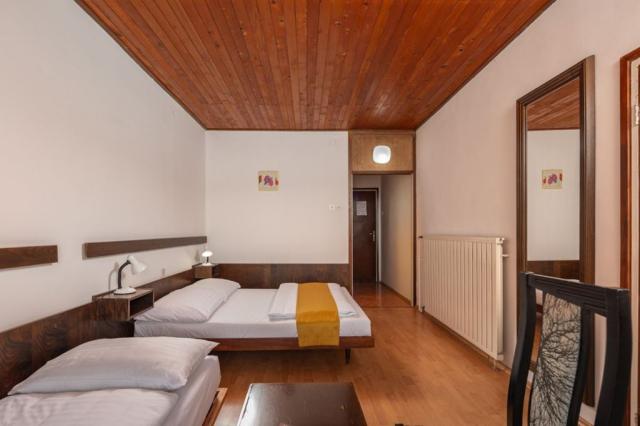 Uvala Scott hotel - dvoulůžkový pokoj s možností přistýlky, Sta