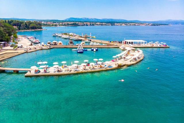 Malin hotel - Hotelová pláž MULINO - Malinska (ostrov Krk) -  -