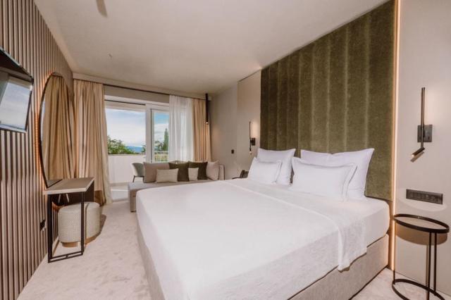 Malin hotel - pokoj Superior, balkon, mořská strana - Malinska 