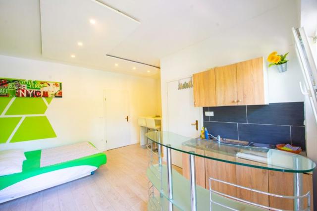 Claudia apartmány - studio pro 3 osoby - Novalja (ostrov Pag) -