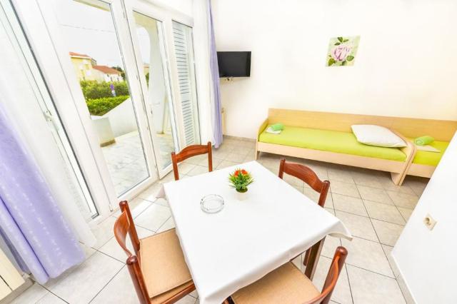 Nelica apartmány - apartmán pro 4 osoby - Novalja (ostrov Pag) 