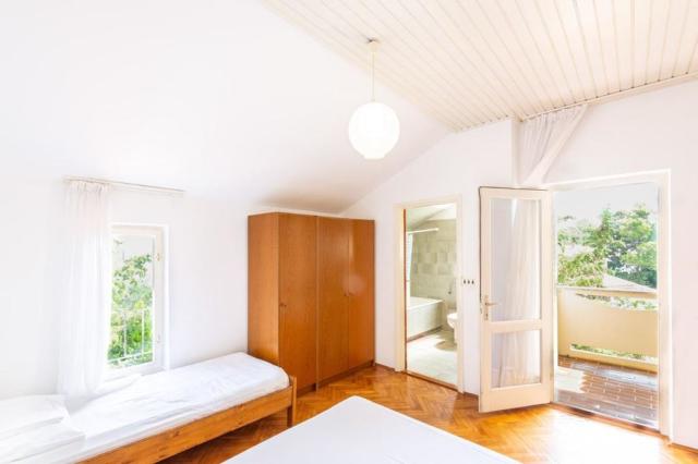 Perica apartmány - apartmán pro 5 osob se 2 ložnicemi, 3. patro