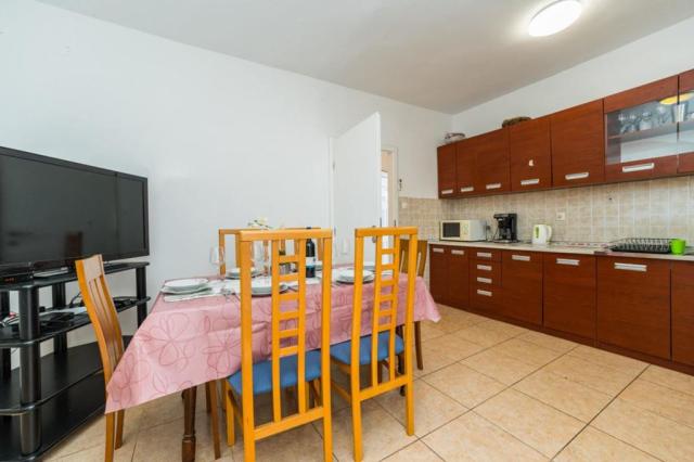 Zora apartmány - apartmán č. 1 - Lun (ostrov Pag) -  - Chorvats