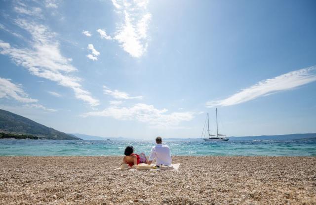 Borak Bluesun hotel - Bol (ostrov Brač) -  - Chorvatsko