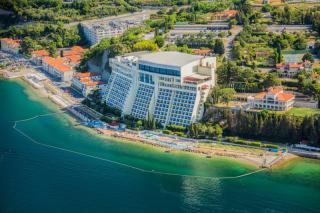 Bernardin Grand hotel