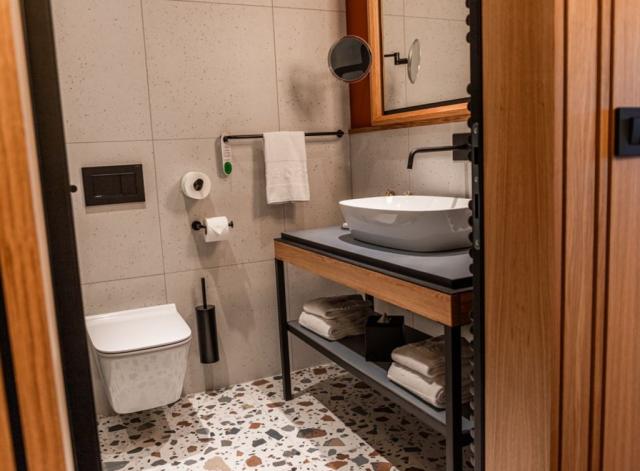 Terme Krka - Svoboda hotel - pokoj Comfort - Strunjan -  - Slov