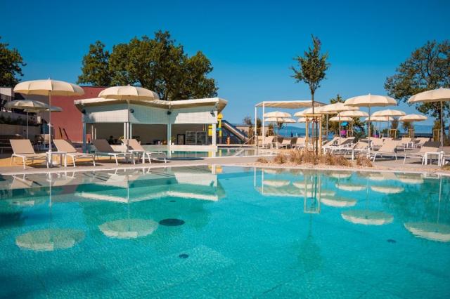 Atea Aminess Style Glamping Villas & Holiday Homes - bazénový k