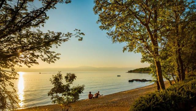 Atea Aminess Style Glamping Villas & Holiday Homes - Njivice (o