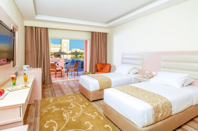 Aqua Vista Resort