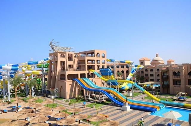 Aqua Vista Resort