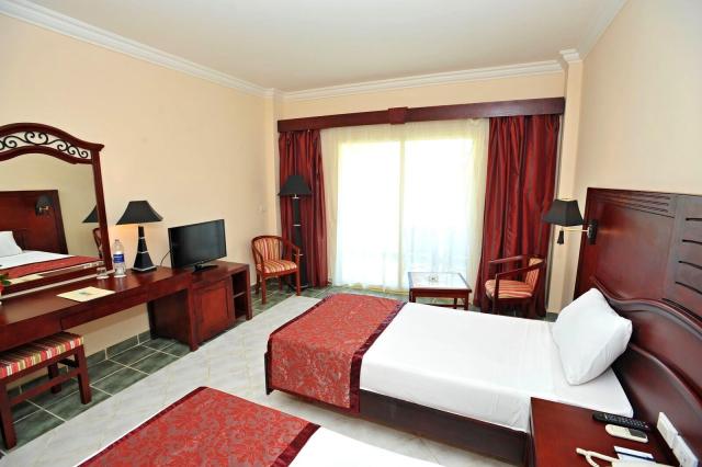 Brayka Bay Reef Resort