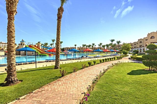 Royal Lagoon Aqua Resort & Spa