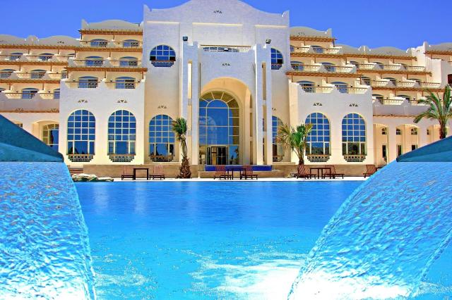 Royal Lagoon Aqua Resort & Spa