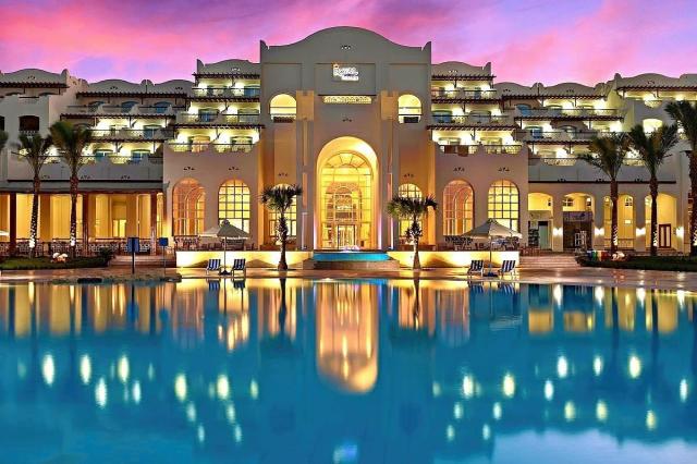 Royal Lagoon Aqua Resort & Spa