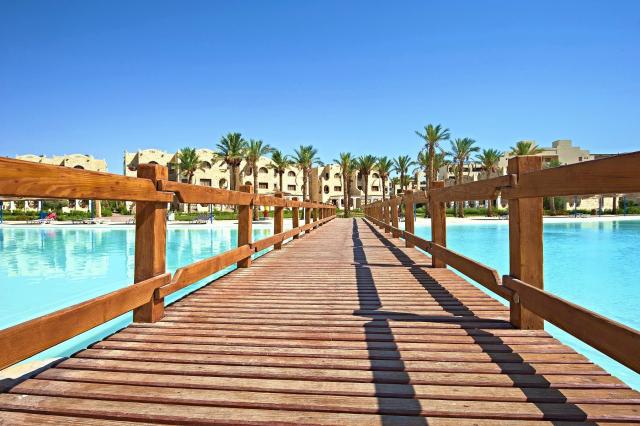 Royal Lagoon Aqua Resort & Spa